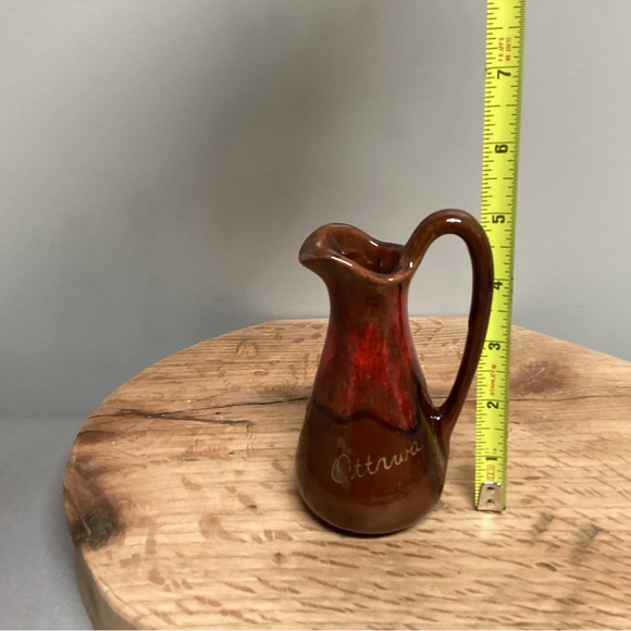 Ceramic Crafted Mini Pouring Pitcher - Vase - Decor Piece - Ottawa logo - Nice - Picture 9 of 12